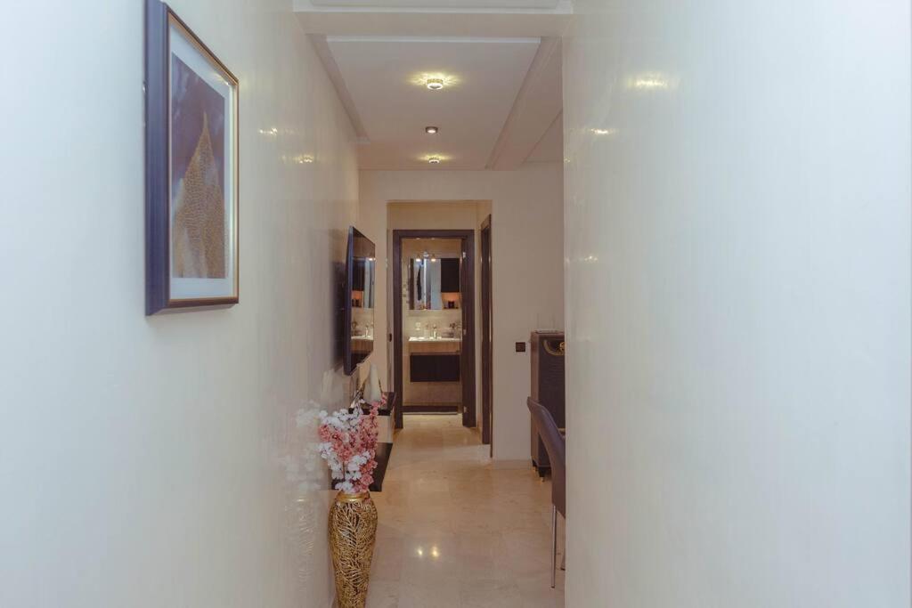 Cozy 2-bedroom In Gueliz, Marrakech Apartamento