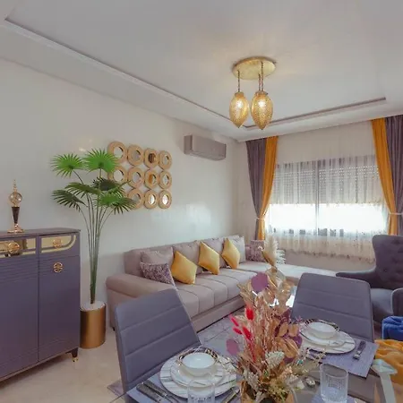Cozy 2-Bedroom Apartment In Gueliz, Marrakech Marrakesh Exterior foto