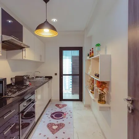 Cozy 2-Bedroom Apartment In Gueliz, Marrakech Marrakesh Exterior foto